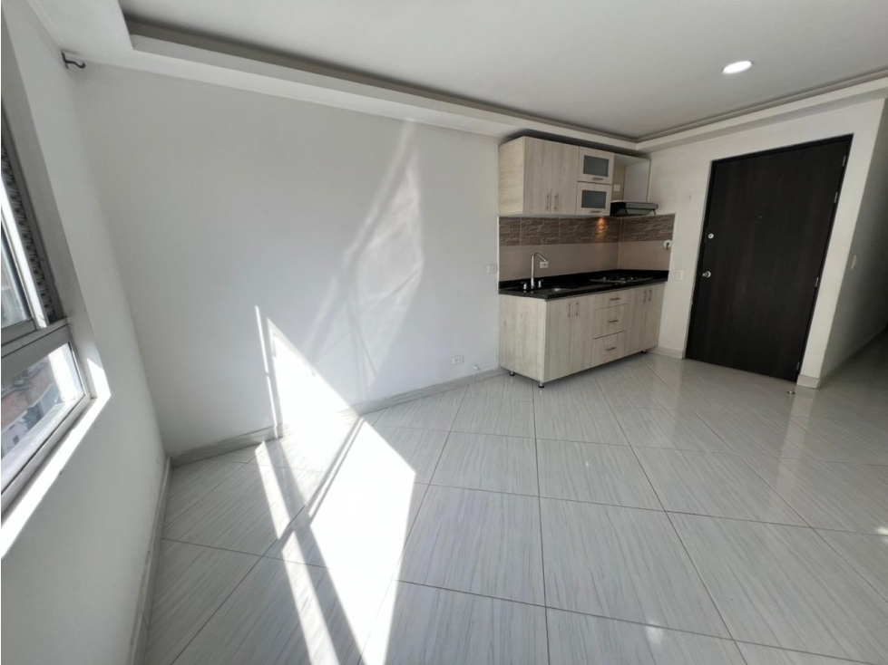 ARRIENDO APARTAMENTO EN EL PARQUE DE SABANETA. — foto 4