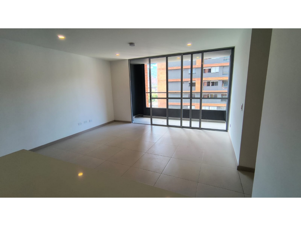 ARRIENDO APARTAMENTO CIUDAD DEL RIO — foto 4