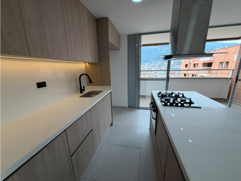 ARRIENDO APARTAMENTO EN FABRICATO BELLO — foto 4