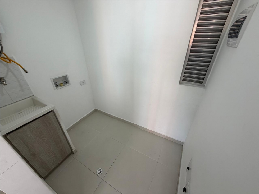 APARTAMENTO EN ARRIENDO - RESERVA SE COLORES - 6