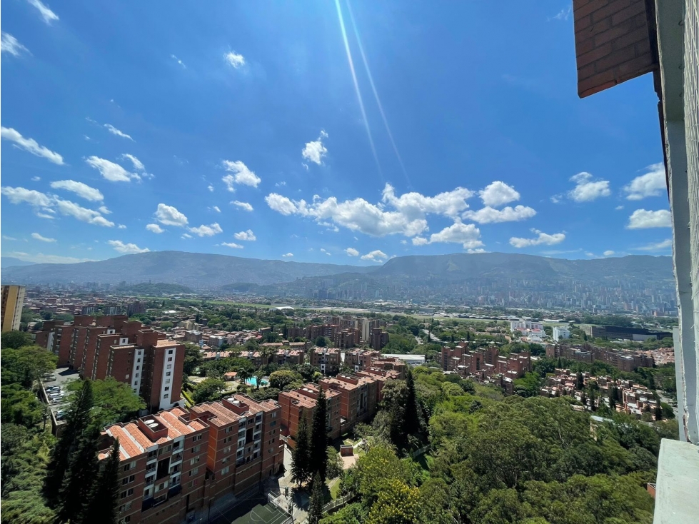 Arriendo apartamento Loma de los Berrnal — foto 6
