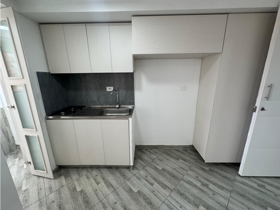 APARTAMENTO EN ARRIENDO CALASANZ — foto 2