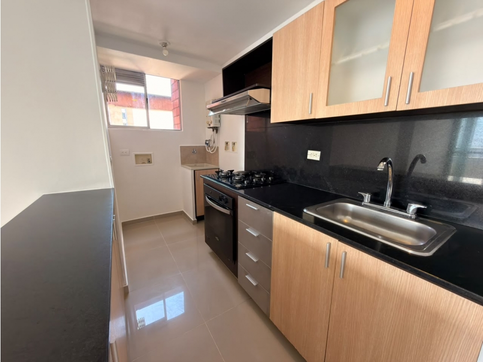 ARRIENDO APARTAMENTO SECTOR CALASANZ — foto 3