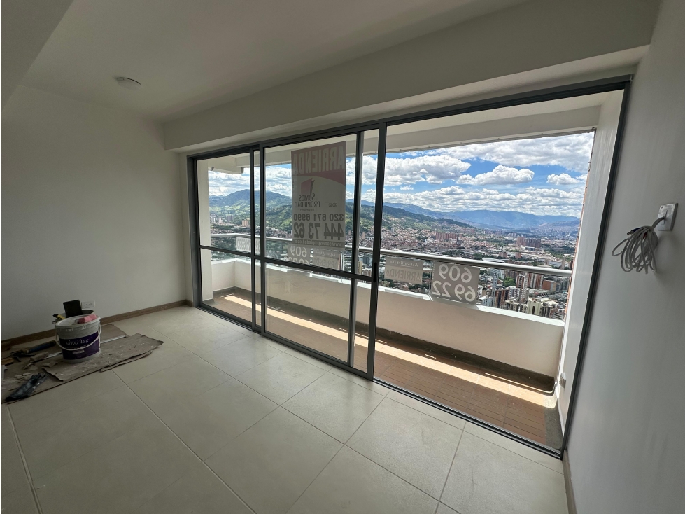 RENTO APARTAMENTO EN SABANETA UNIDAD LAGOS DEL SUR