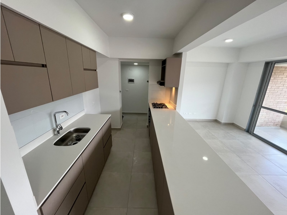 RENTO APARTAMENTO PARA ESTRENAR EN SABANETA
