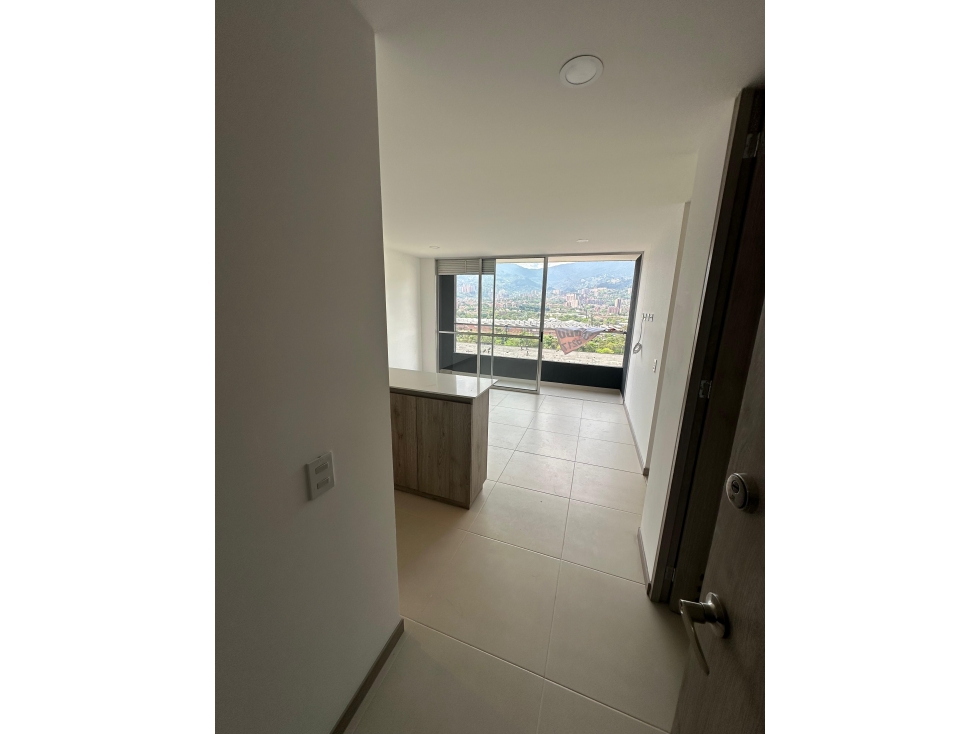 RENTO APARTAMENTO PARA ESTRENAR EN CIUDAD COLTEJER