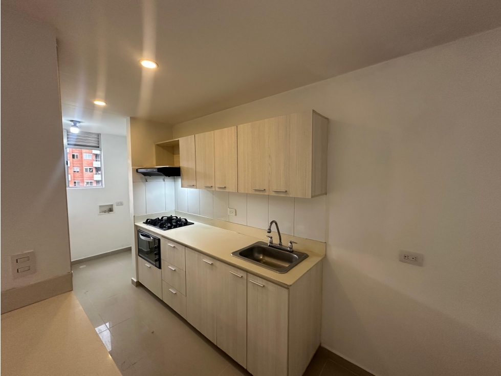 RENTO APARTAMENTO EN SABANETA PARTE PLANA — foto 2