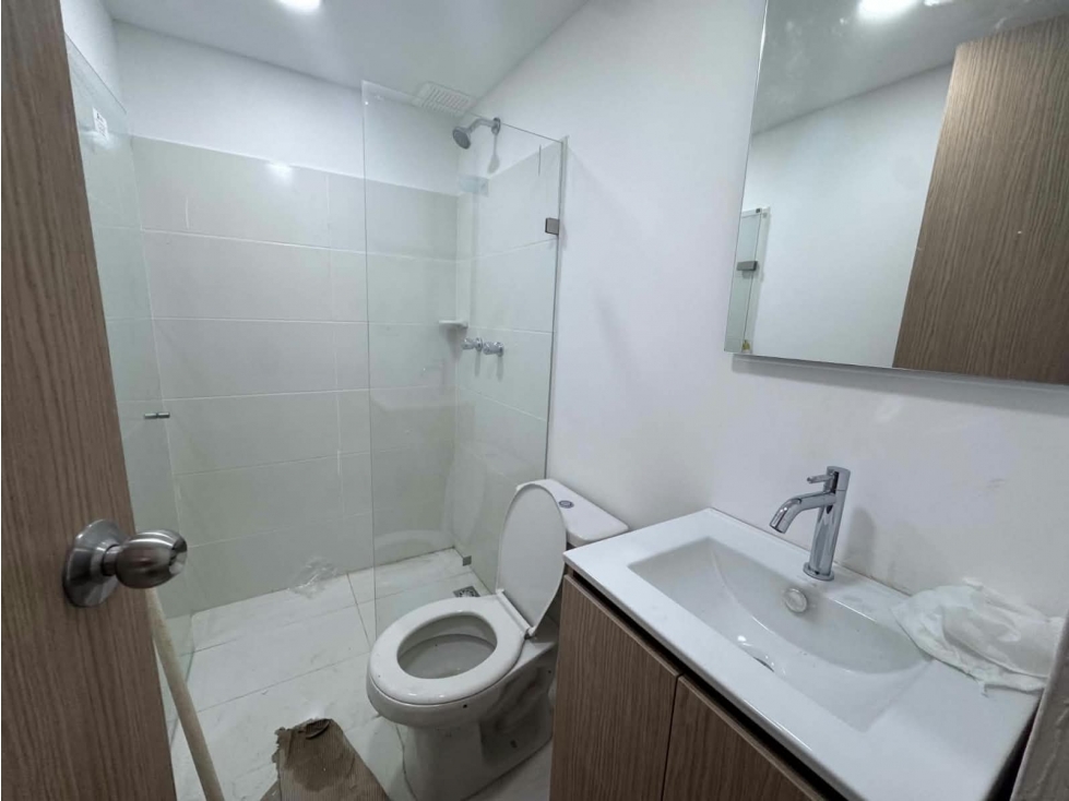 APARTAMENTO EN ARRIENDO - MADERA, BELLO