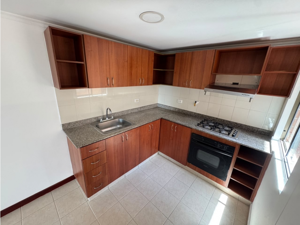 ARRIENDO APARTAMENTO ENVIGADO-PRIMAVERA — foto 2
