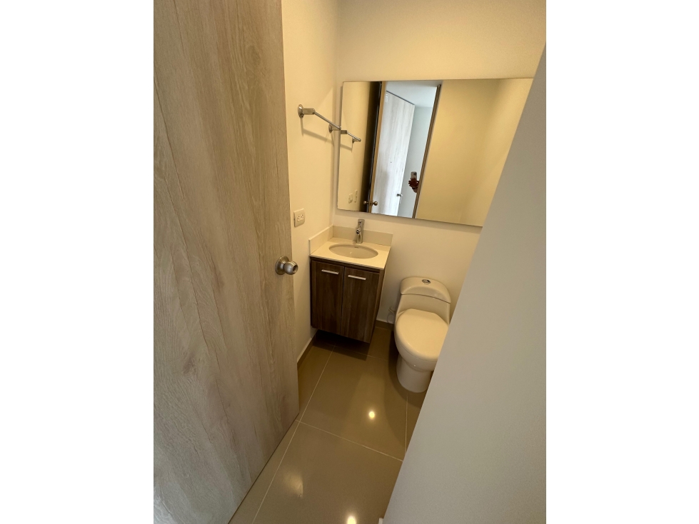 RENTO APARTAMENTO EN SABANETA PARTE PLANA — foto 5