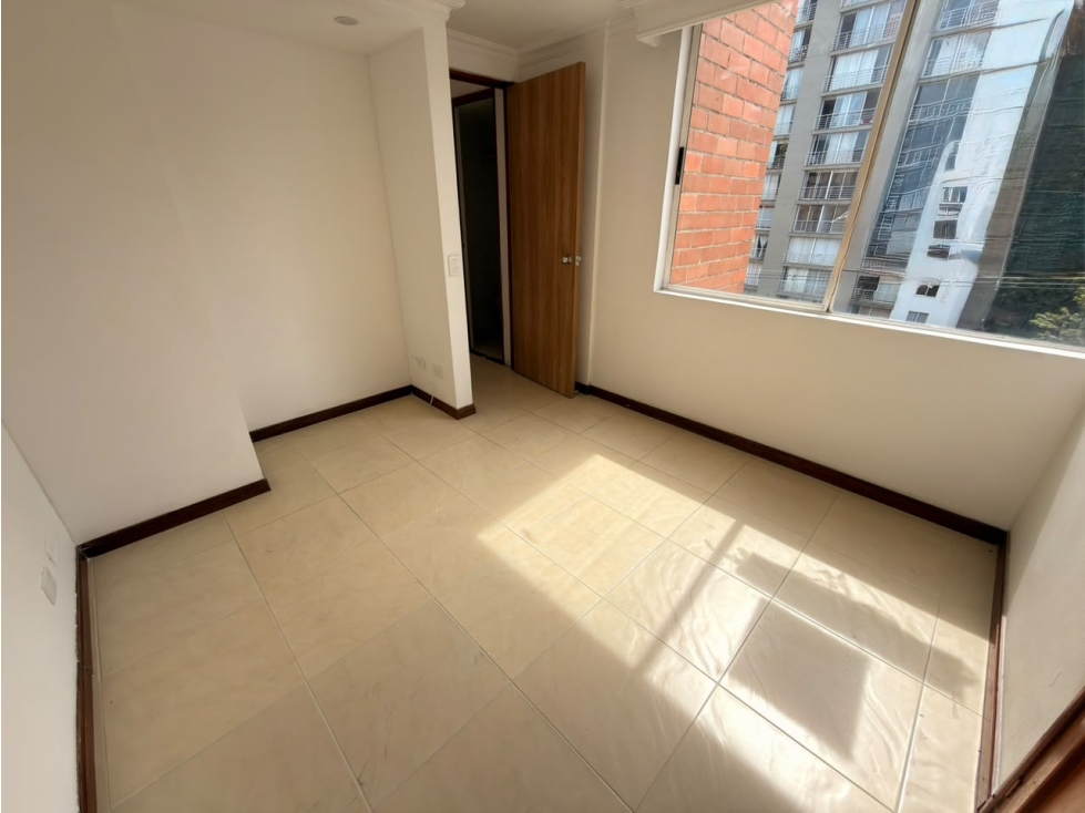 Apartaestudio en arriendo Laureles - la Almeria — foto 5