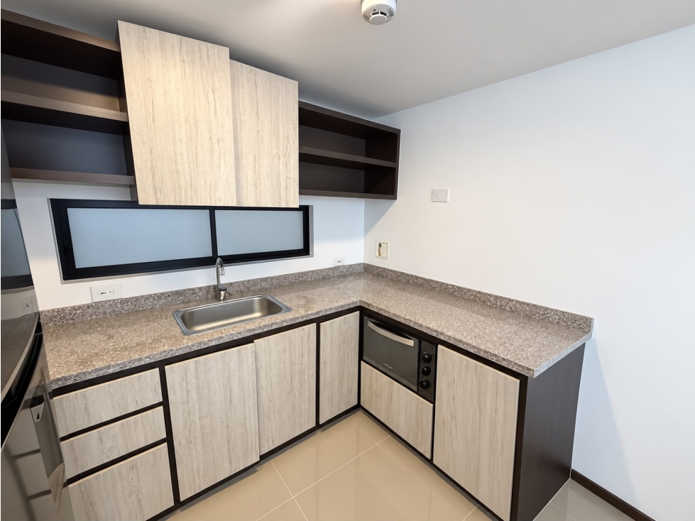 APARTAMENTO EN.ARRIENDO LAS LOMITAS -SABANETA