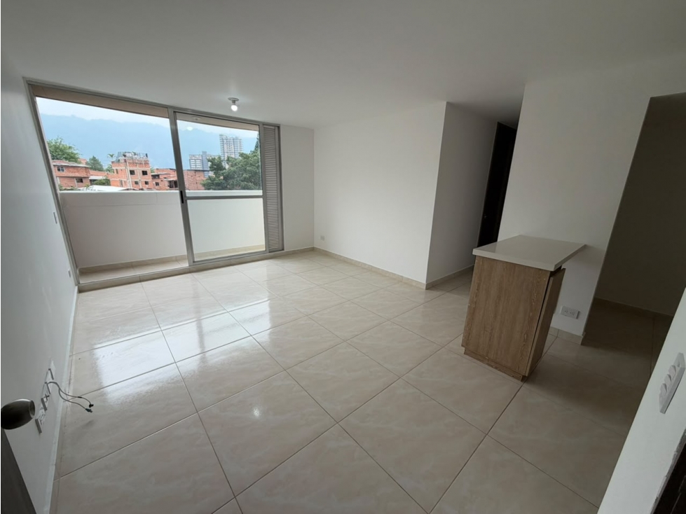 ARRIENDO APARTAMENTO EN NIQUIA BELLO