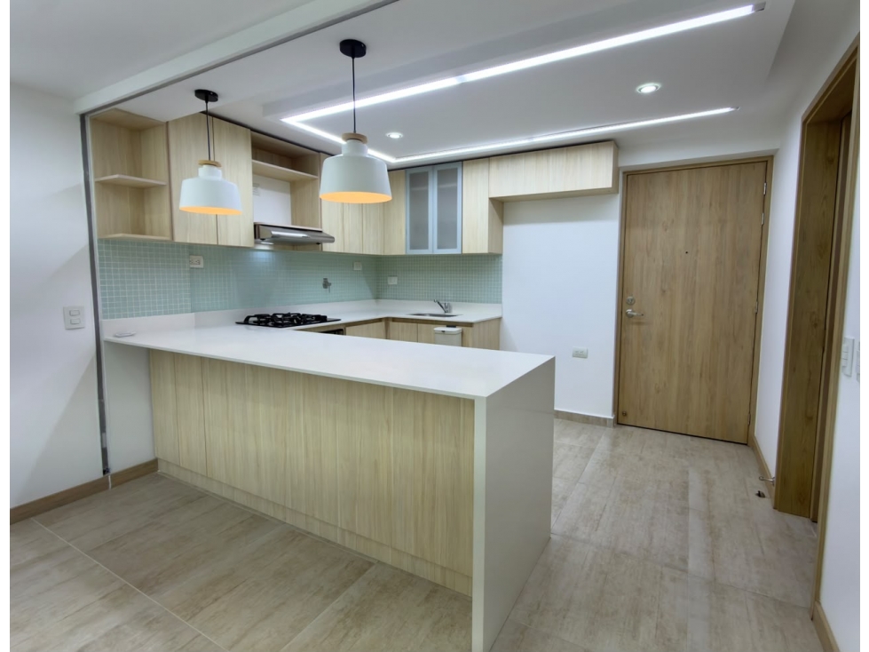 Arriendo apartamento Loma de los Bernal — foto 2