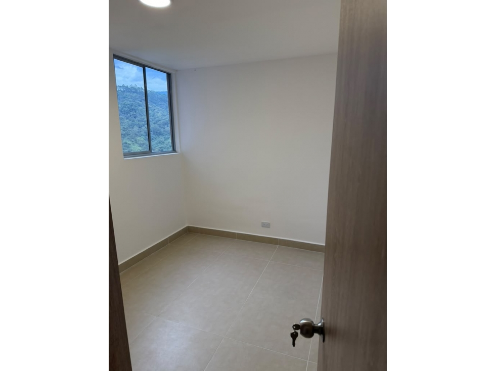 RENTO APARTAMENTO EN SABANETA UNIDAD TERRAH — foto 6