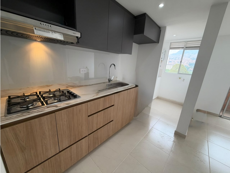 ARRIENDO APARTAMENTO EN BELLO MADERA — foto 2