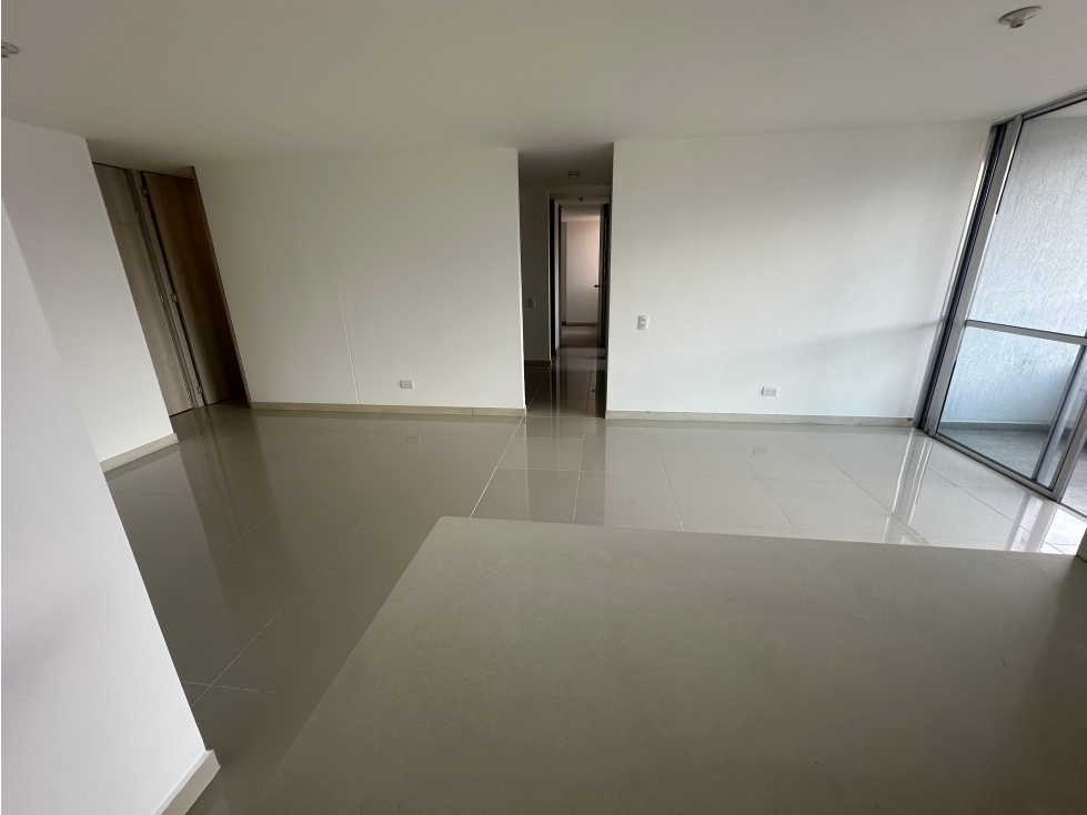 APARTAMENTO EN SABANETA PARTE PLANA CERCA A LA ESTACION DEL METRO — foto 5