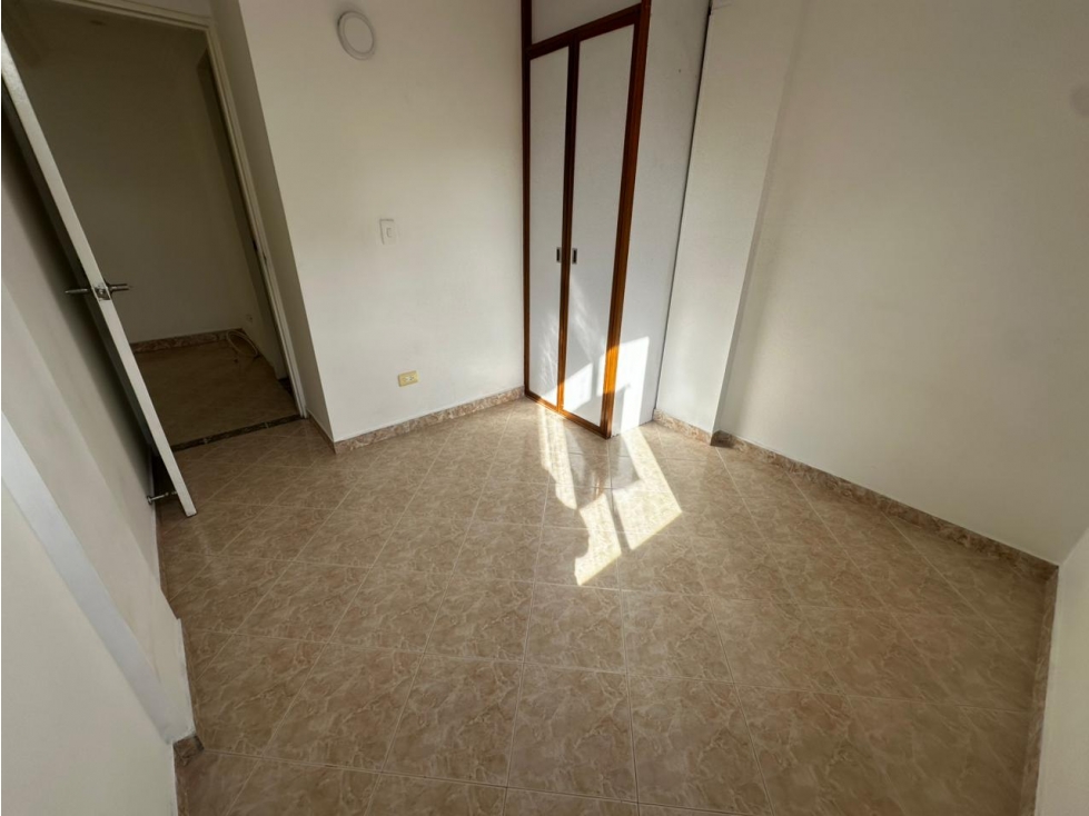 Arriendo apartamento Loma de los Bernal — foto 6