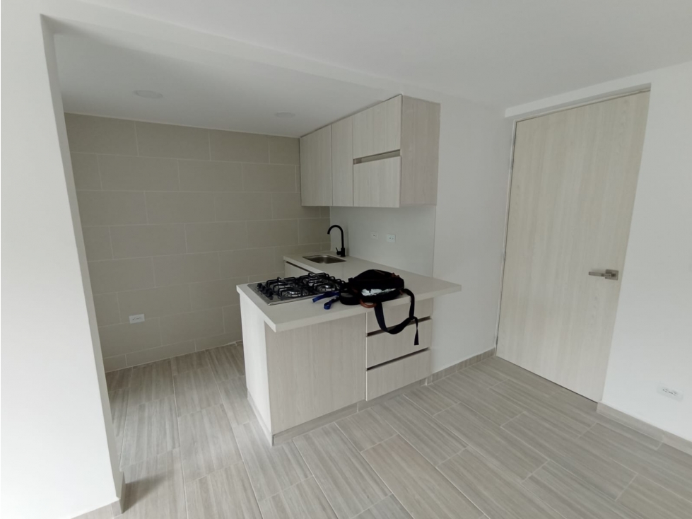 APARTAMENTO EN ARRIENDO VEREDA SAN JOSE -SABANETA — foto 2