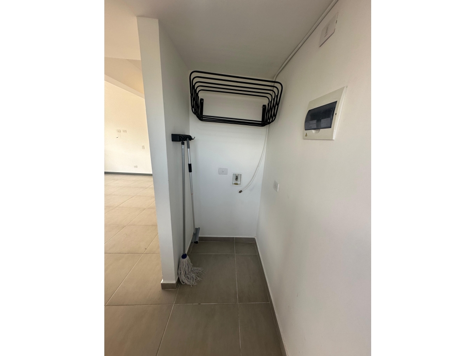 RENTO APARTAMENTO EN SABANETA UNIDAD DUBLIN — foto 6