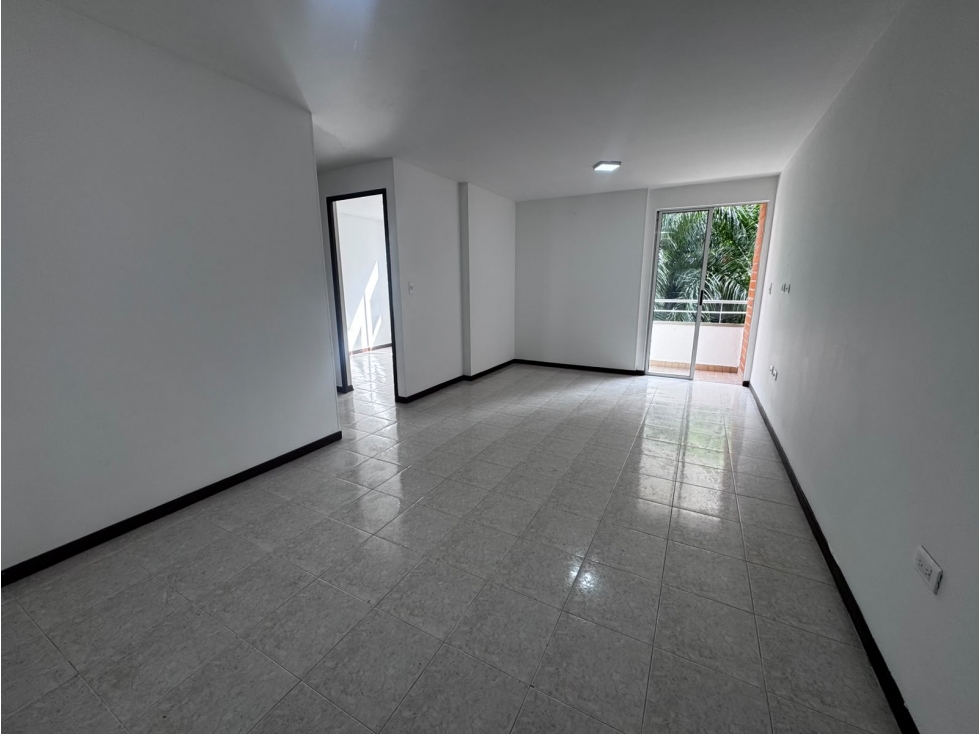 Apartamento en arriendo en Laureles — foto 5