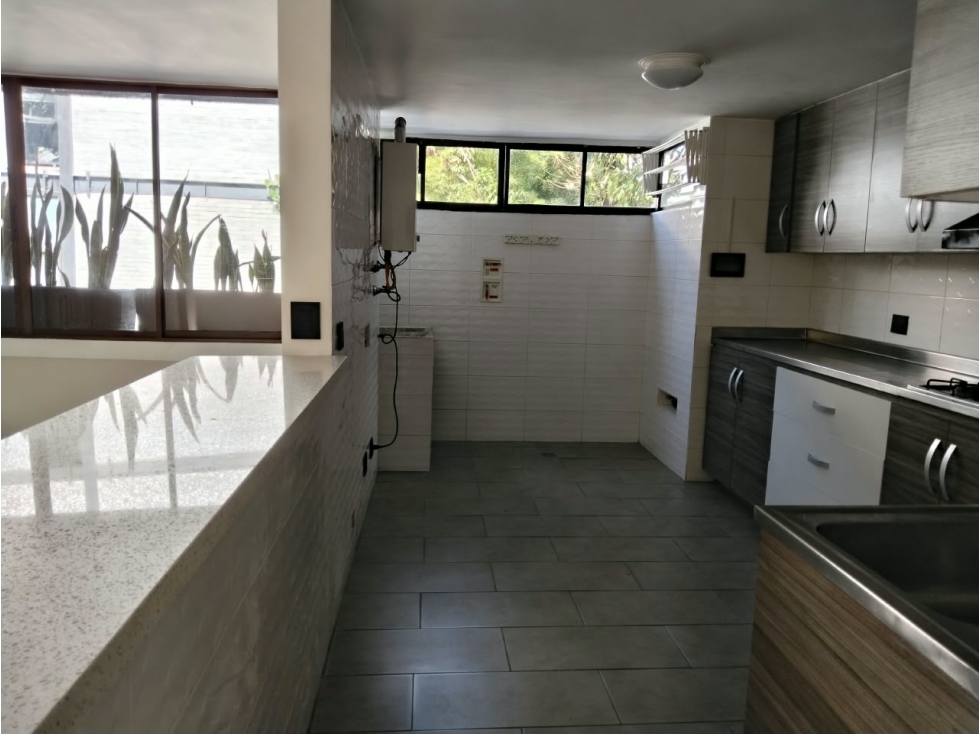 ARRIENDO APARTAMENTO LAS LOMAS — foto 6