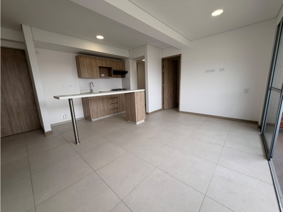 Apartamento en arriendo en fatima — foto 2