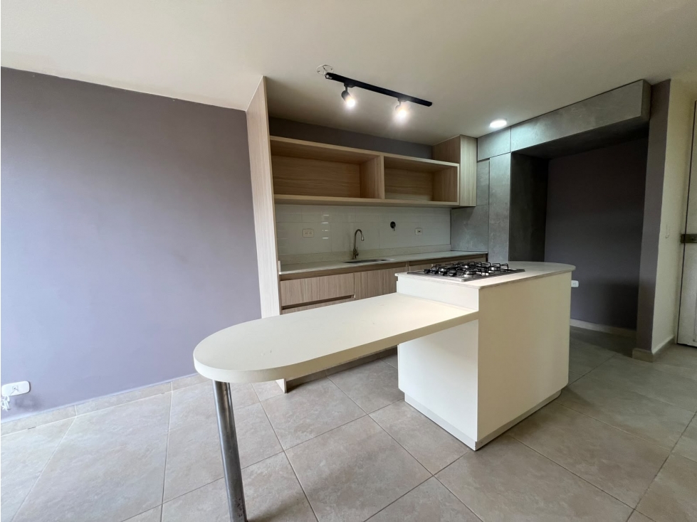 ARRIENDO APARTAMENTO SECTOR CAÑAVERALEJO. SABANETA. — foto 2