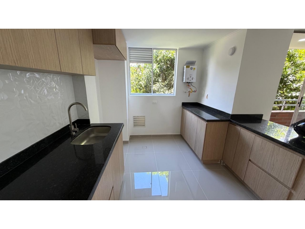 RENTO APARTAMENTO EN ENVIGADO CERCA AL PARQUE PPAL — foto 5