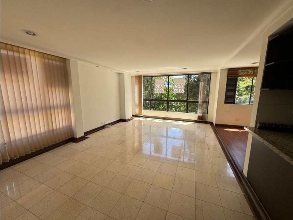 APARTAMENTO EN ARRIENDO POBLADO — foto 3