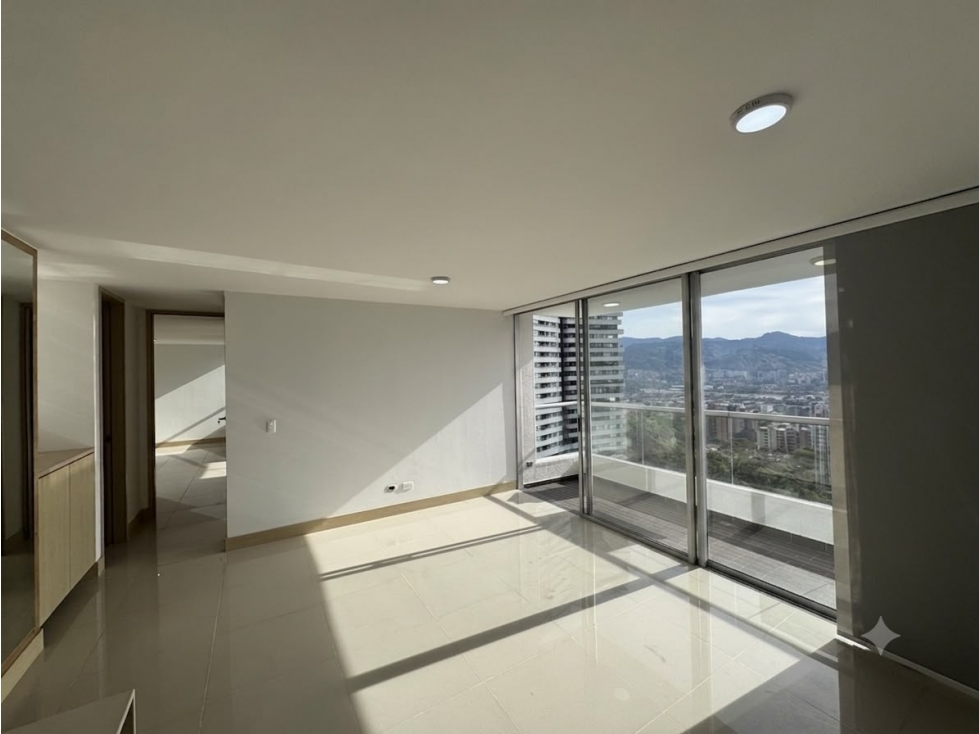 ARRIENDO APARTAMENTO LOMA DEL INDIO — foto 2