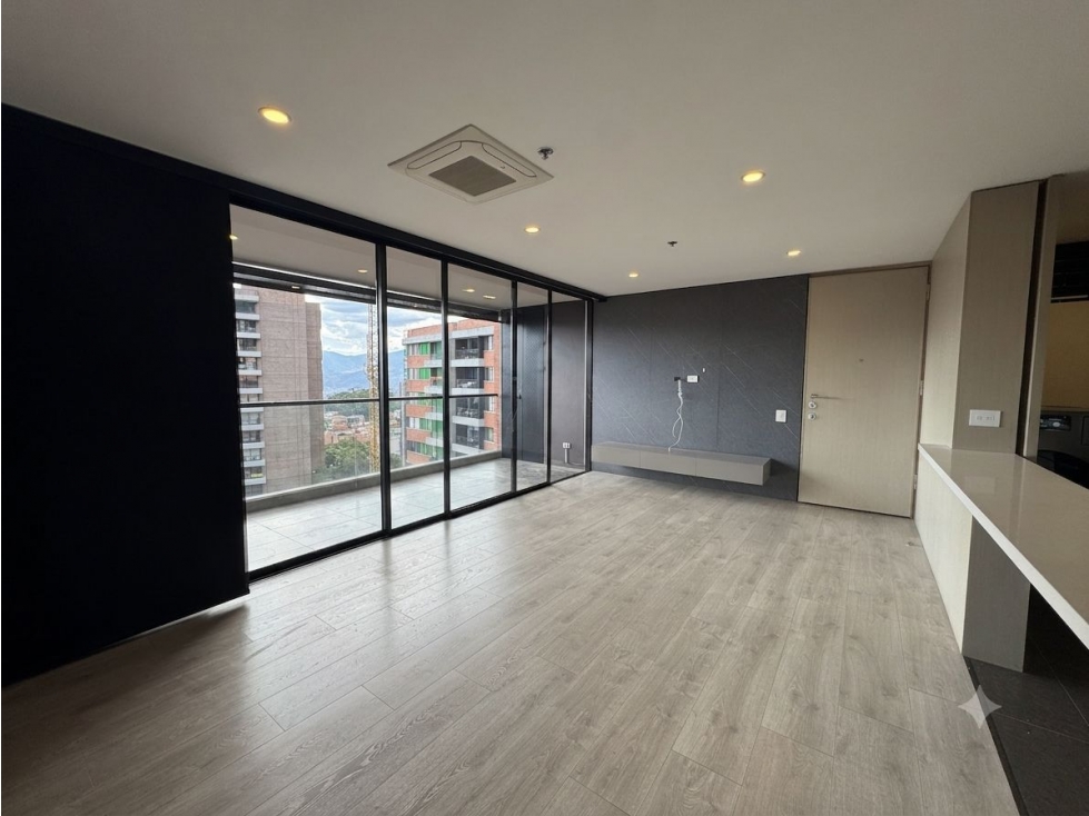APARTAMENTO EN ALTOS DEL POBLADO