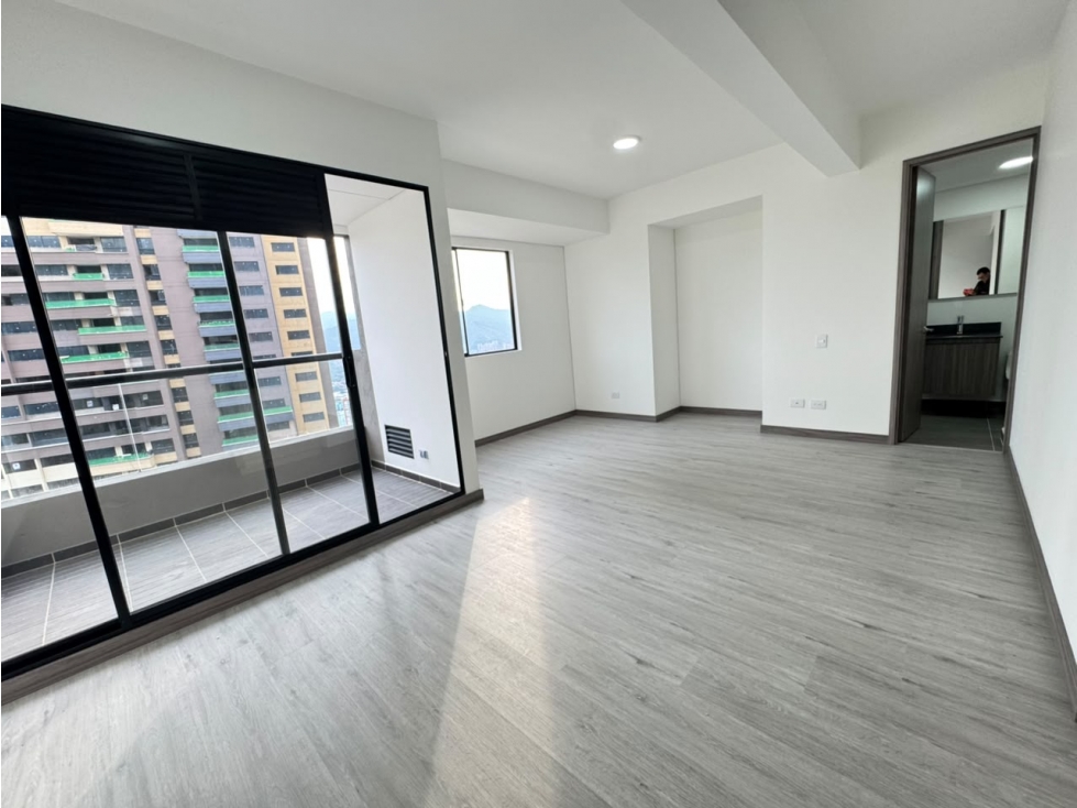 APARTAESTUDIO TIPO LOFT EN LAS PALMAS — foto 4
