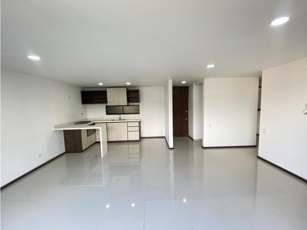 APARTAMENTO EN ARRIENDO LOS ALCAZARES SABANETA — foto 6