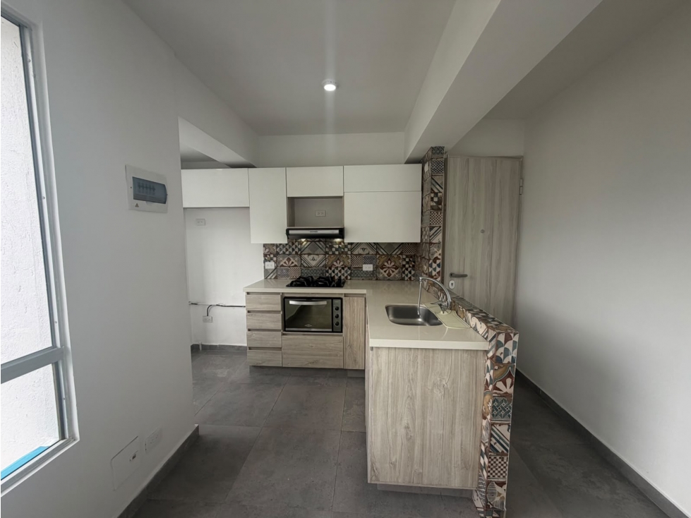APARTAMENTO EN ARRIENDO EN AVES MARIA -SABANETA