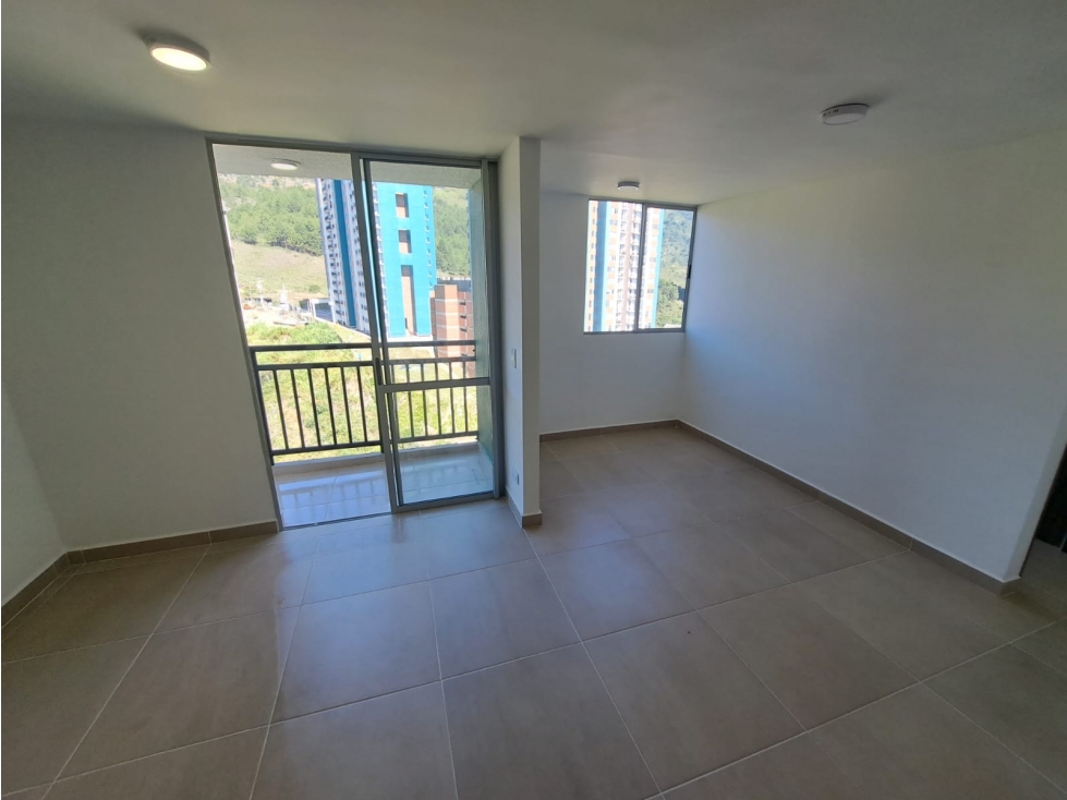 Arriendo apartamento en bello — foto 6