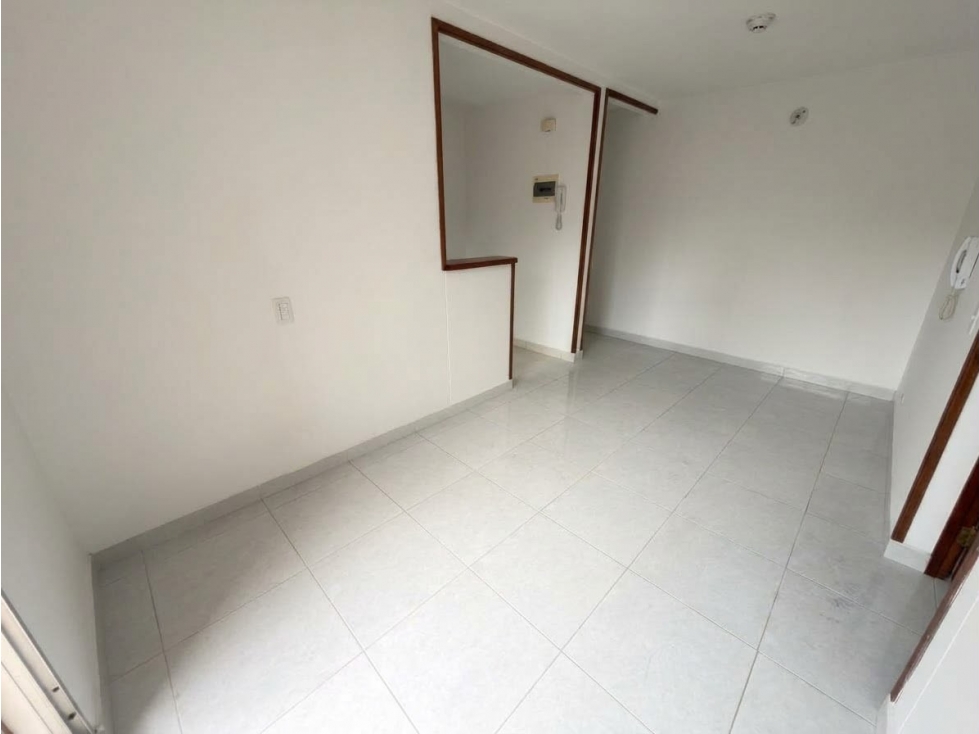 Arriendo apartamento Loma de los Bernal — foto 4