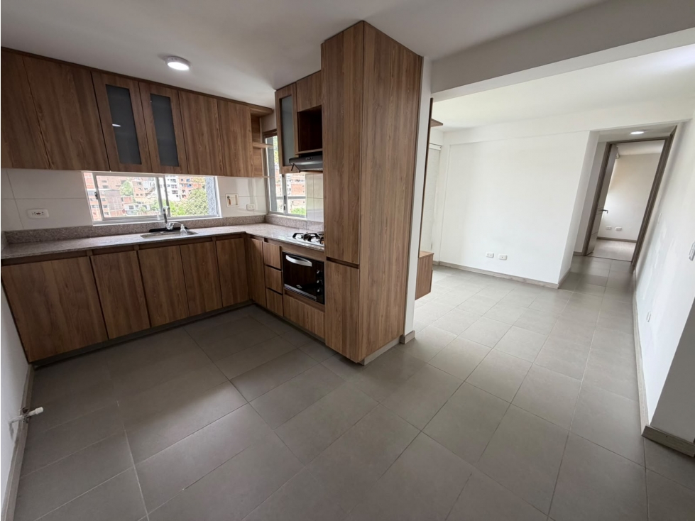 APARTAMENTOEN LOMA DE LOS BERNAL