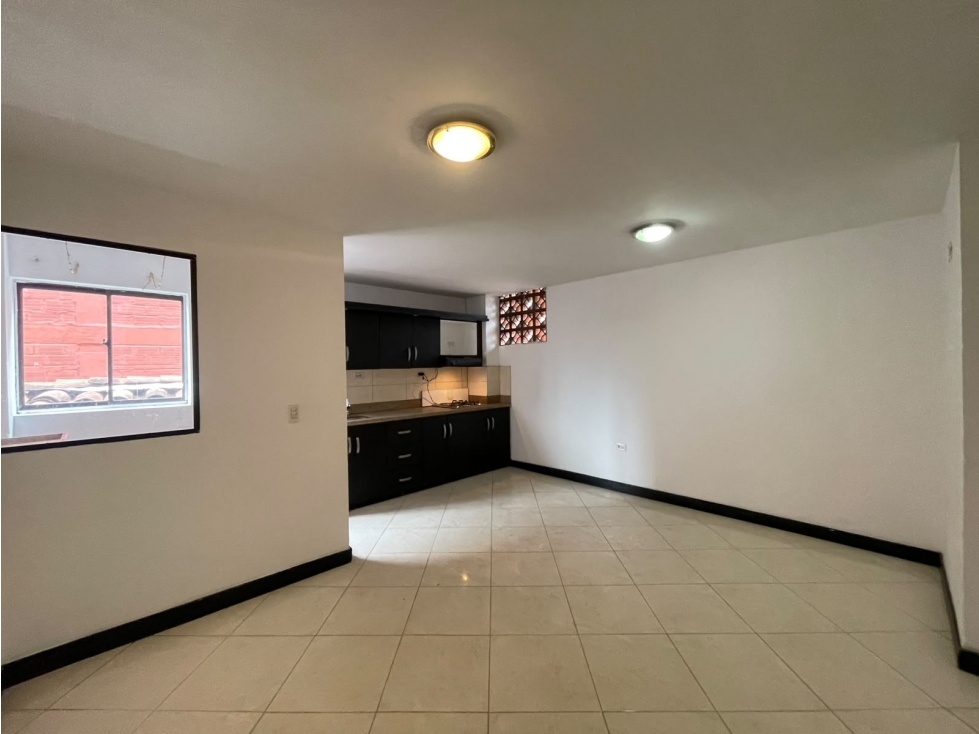 APARTAMENTO EN ARRINDO LA GLORIA ITAGUI — foto 3