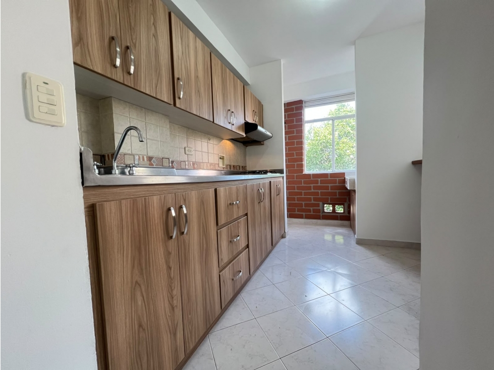APARTAMENTO EN ARRIENDO ALTO DE LAS FLORES -SABANETA