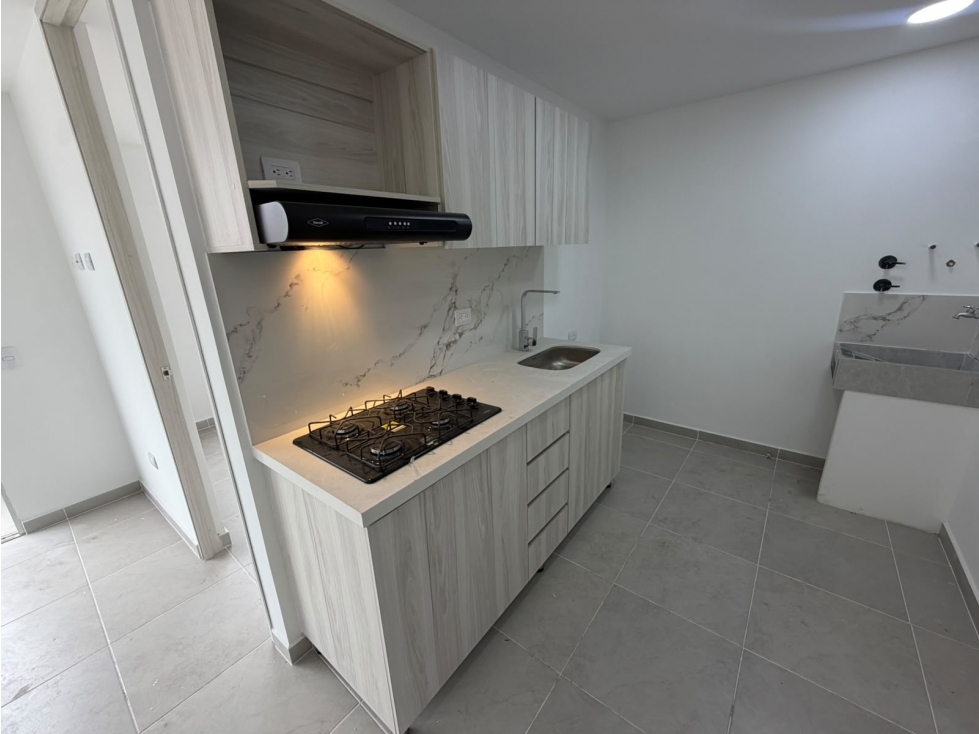 ARRIENDO APTO EN MARIA AUXILIADORA PARTE BAJA -SABANETA — foto 4