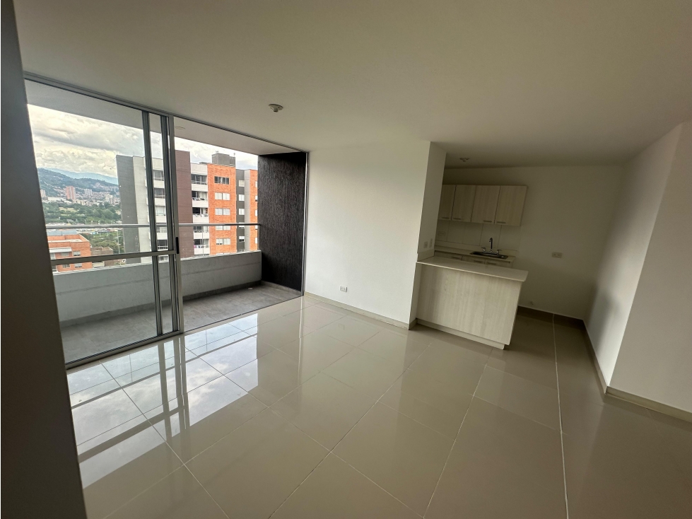 APARTAMENTO EN SABANETA PARTE PLANA CERCA A LA ESTACION DEL METRO
