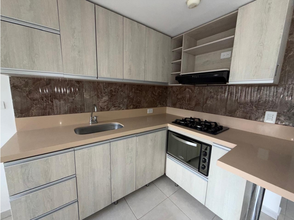 APARTAMENTO EN ARRIENDO EN LA DOCTORA-SABANETA — foto 5