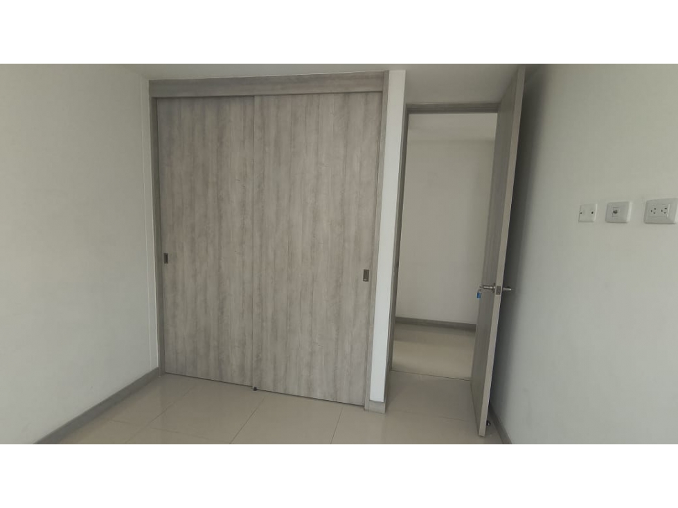 ARRIENDO APARTAMENTO SAN DIEGO — foto 5