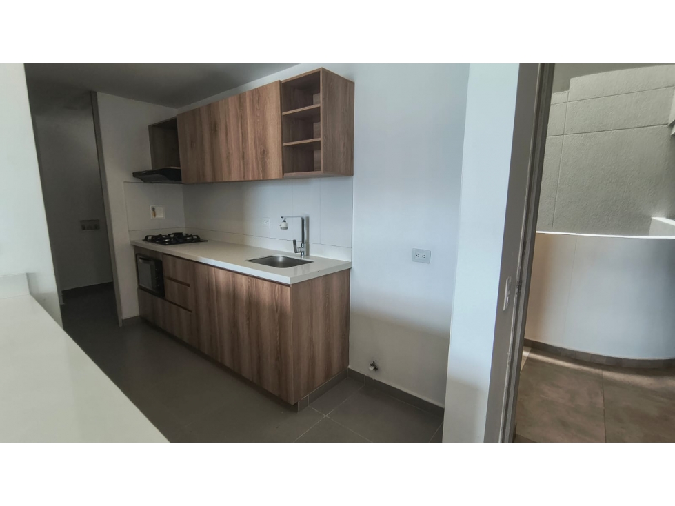 ARRIENDO APARTAMENTO CIUDAD DEL RIO — foto 2