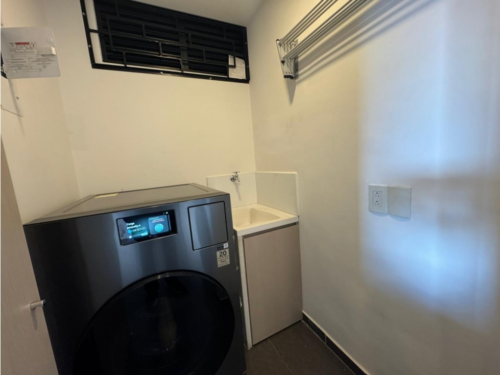 APARTAMENTO EN ALTOS DEL POBLADO — foto 4