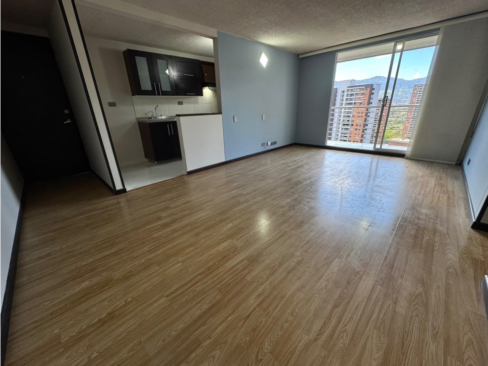 Apartamento en venta Loma de los Bernal