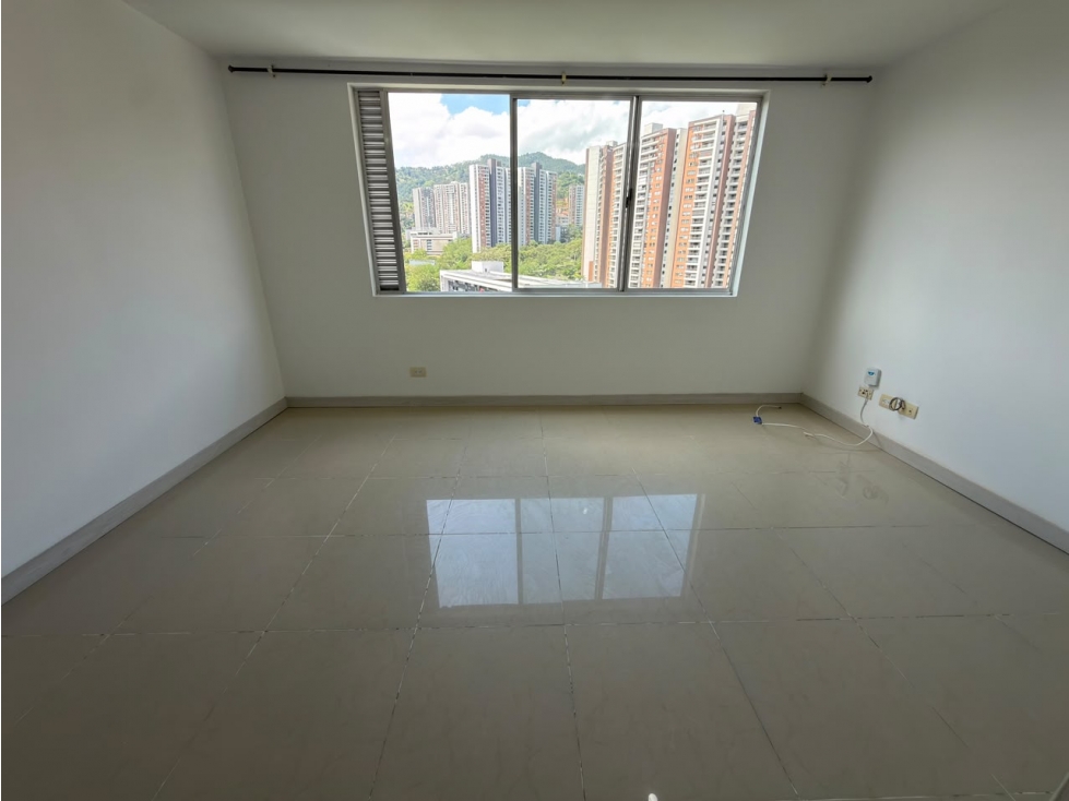 Arriendo apartamento Loma de los Bernal — foto 6