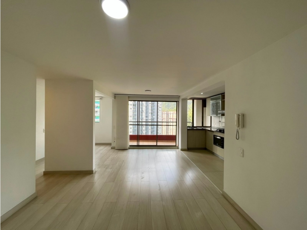 APARTAMENTO EN ARRIENDO EN PAN DE AZUCAR PARTE BAJA -SABANETA — foto 3