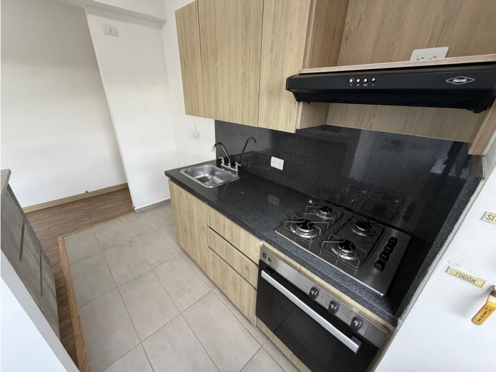 APARTAMENTO EN ARRIENDO EN AVES MARIA -SABANETA — foto 5